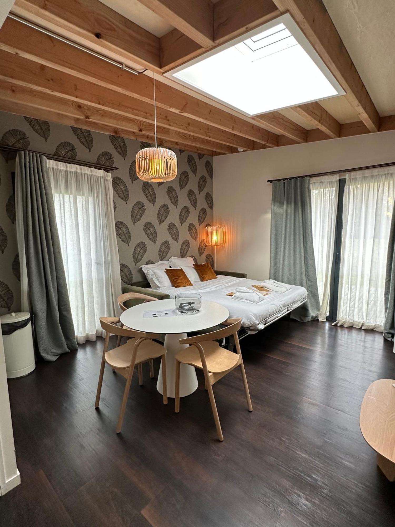 Domaine De L'Epau Eco-Resort Yvré-lʼÉvêque المظهر الخارجي الصورة
